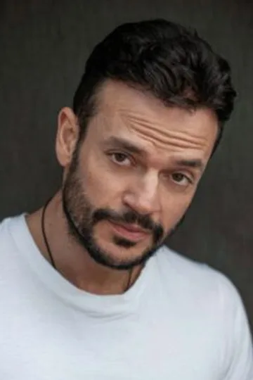 Mark Casamento, portrait via TMDB.