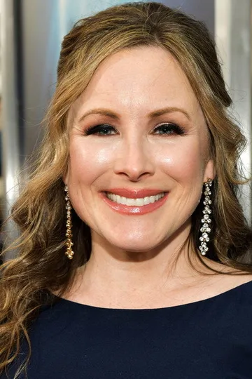 Lisa Durupt, portrait via TMDB.